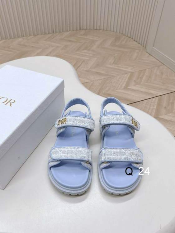 Picture of Dior Shoes _SKUDiorsz35-40RW04153323